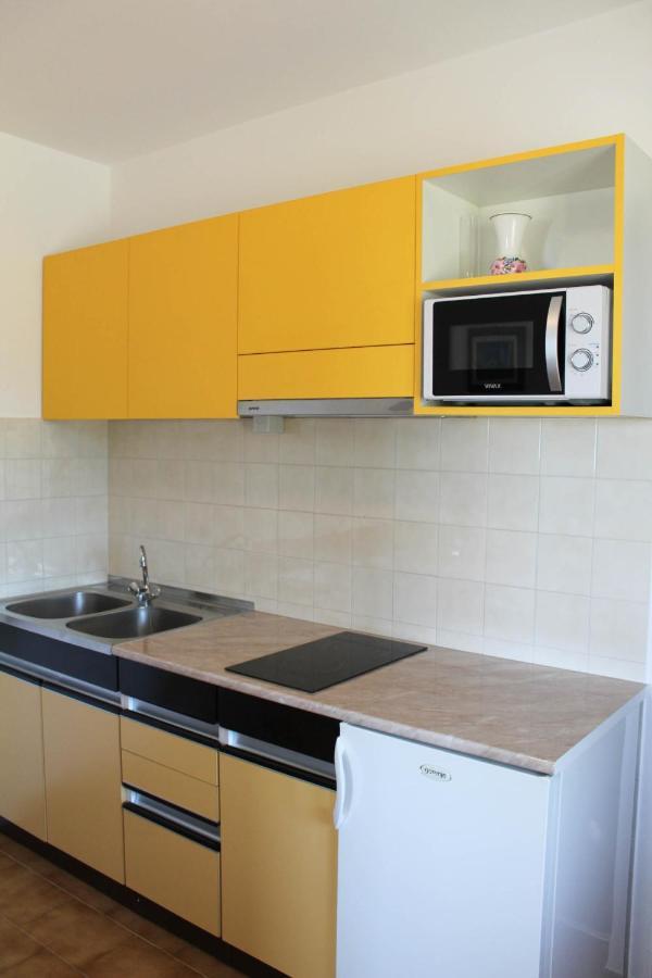 Apartment Dekovic Poreč Exteriör bild