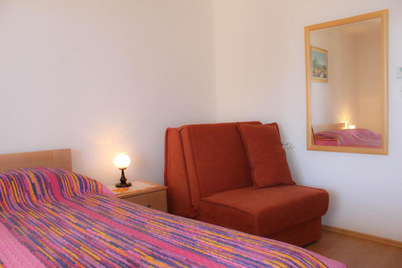 Apartment Dekovic Poreč Exteriör bild